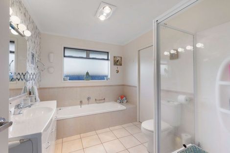 Photo of property in 17 Cresta Drive, Katikati, 3129