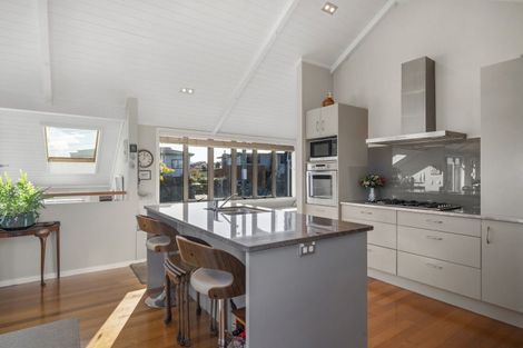 Photo of property in 23 Shepherd Road, Waipahihi, Taupo, 3330