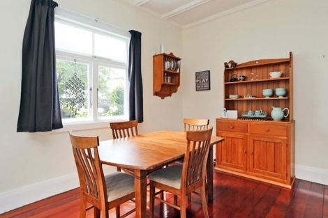 Photo of property in 700 Saint Aubyn Street West, Saint Leonards, Hastings, 4120