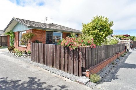 Photo of property in 1/50 Dunbarton Street, Redwood, Christchurch, 8051