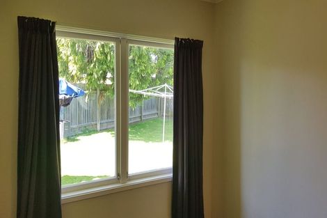 Photo of property in 14 Carl Avenue, Havelock North, 4130