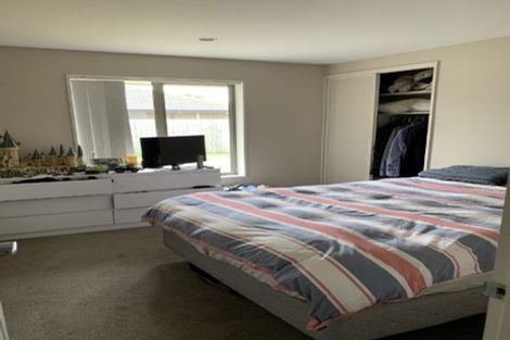 Photo of property in 61 Awatea Street, Ranui, Porirua, 5024