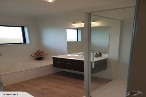 Photo of property in 46 Norfolk Drive, Cambridge, 3434