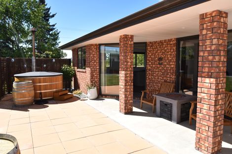 Photo of property in 16a Greenfield Place, Twizel, 7901