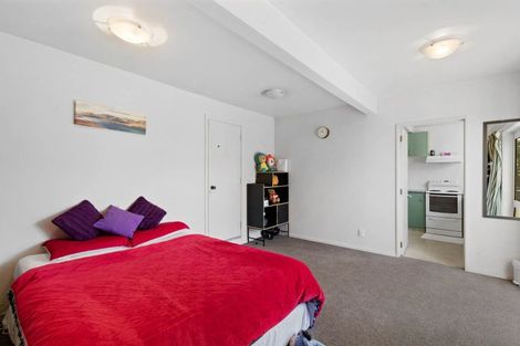 Photo of property in 27 Avalon Crescent, Fernhill, Queenstown, 9300