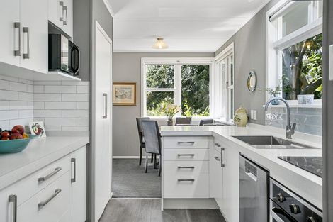 Photo of property in 2/79 Taupo View Road, Taupo, 3330