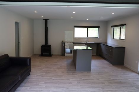 Photo of property in 356 Hailes Road, Whananaki, Hikurangi, 0181