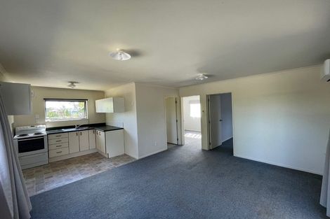 Photo of property in 2/80a Woodglen Road, Glen Eden, Auckland, 0602
