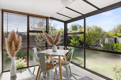 Photo of property in 1/50a Avenue Road, Greenmeadows, Napier, 4112