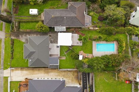 Photo of property in 57 Awanui Street, Merrilands, New Plymouth, 4312