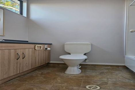 Photo of property in 5 Milburn Lane, Hillcrest, Hamilton, 3216
