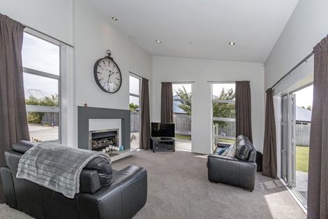 Photo of property in 29a Division Street, Riccarton, Christchurch, 8041