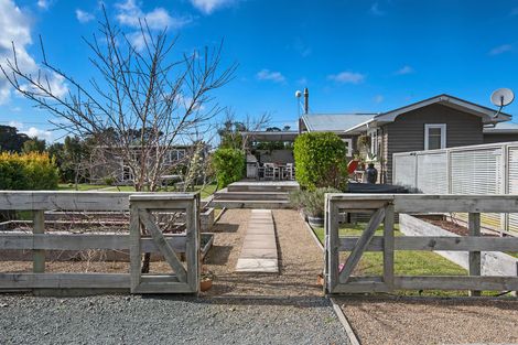 Photo of property in 523 Matakana Road, Warkworth, 0985