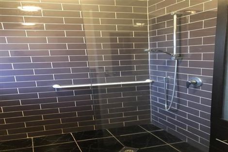 Photo of property in 17 Mildmay Road, Henderson, Auckland, 0610