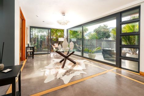 Photo of property in 11 Boardwalk Lane, Seatoun, Wellington, 6022