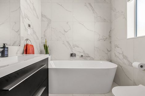 Photo of property in 21 Jeroboam Loop, Kumeu, 0810