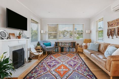 Photo of property in 103 Sherwood Street, Bellevue, Tauranga, 3110