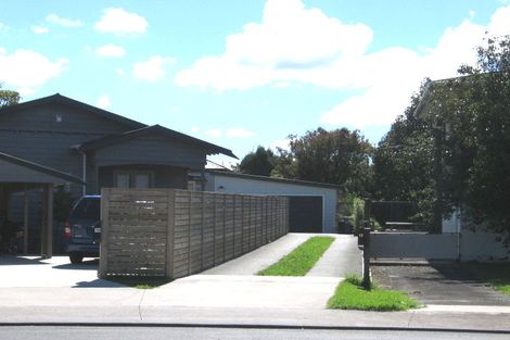 Photo of property in 12 Barberry Lane, Te Atatu Peninsula, Auckland, 0610