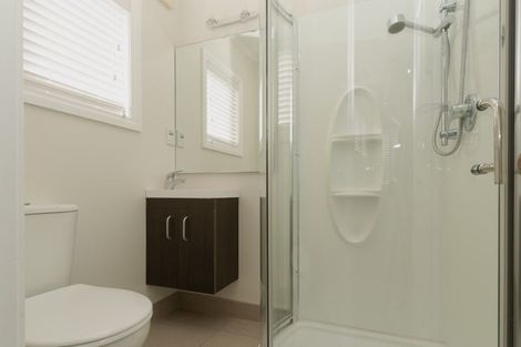 Photo of property in 13a Huapai Street, Onehunga, Auckland, 1061