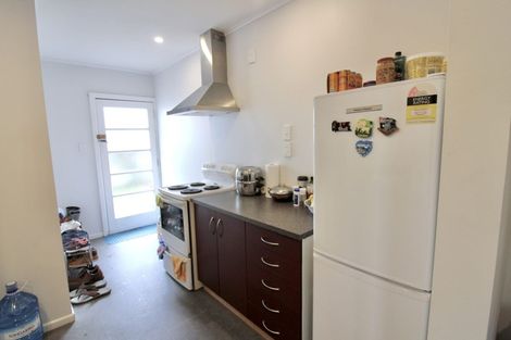 Photo of property in 17 Baffin Grove, Kingston, Wellington, 6021