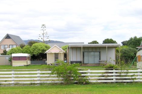 Photo of property in 414 Seaforth Road, Bowentown, Waihi Beach, 3177