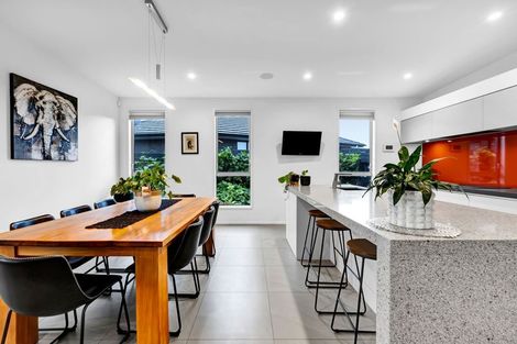 Photo of property in 59 Links Drive, Waiwhakaiho, New Plymouth, 4312