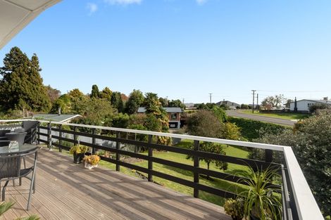 Photo of property in 16 Brown Terrace, Te Puke, 3119