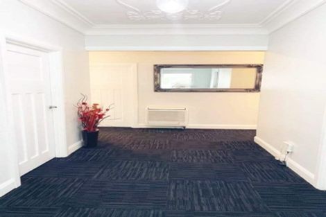 Photo of property in 19 East Street, Feilding, 4702