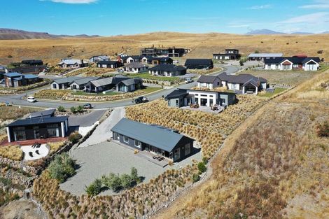 Photo of property in 22 Mistake Drive, Lake Tekapo, 7999