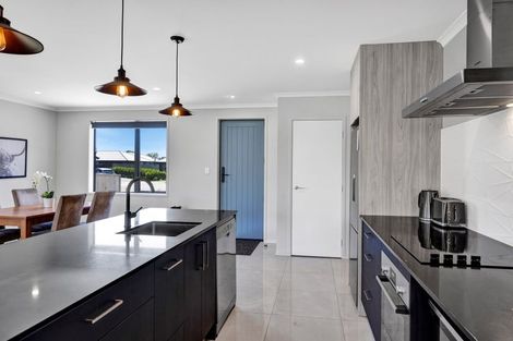 Photo of property in 13 Hodge Park Lane, Inglewood, 4330