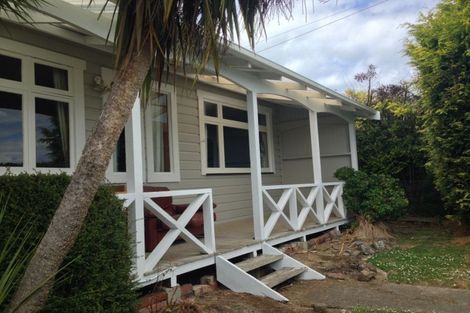 Photo of property in 12 Wharfdale Street, Macandrew Bay, Dunedin, 9014