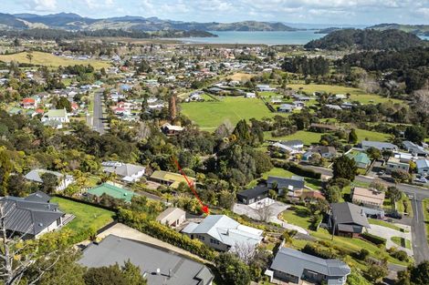 Photo of property in 45 James Street, Coromandel, 3506