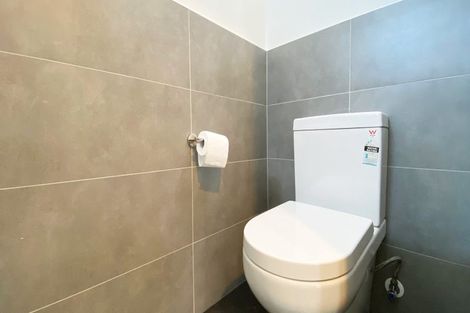 Photo of property in 33 Saint Maroun Rise, The Gardens, Auckland, 2105