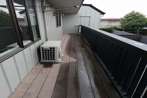 Photo of property in 6/31 Brockworth Place, Riccarton, Christchurch, 8011