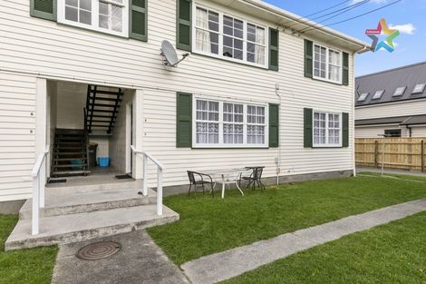 Photo of property in 1/95 Whites Line East, Waiwhetu, Lower Hutt, 5010