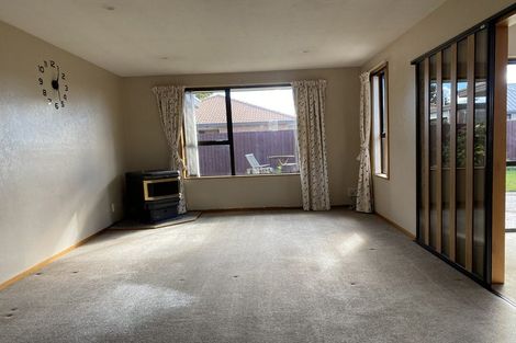 Photo of property in 1/51 Ben Nevis Drive, Broomfield, Christchurch, 8042