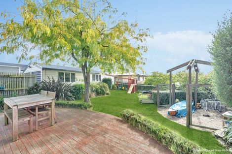 Photo of property in 13 Sussex Street, Weston, Oamaru, 9401