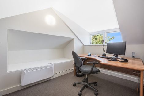 Photo of property in 45 Central Terrace, Kelburn, Wellington, 6012