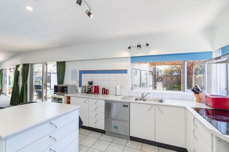 Photo of property in 7 Snell Grove, Clouston Park, Upper Hutt, 5018