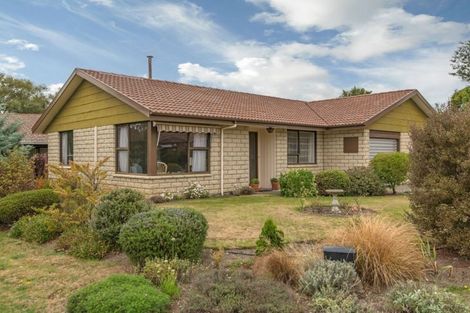 Photo of property in 1 Kowai Place, Amberley, 7410