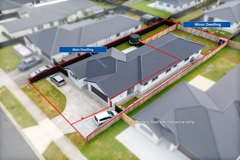 Photo of property in 13 Walter Ruddock Avenue, Kumeu, 0810