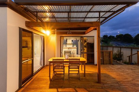 Photo of property in 175 Weggery Drive, Waikanae Beach, Waikanae, 5036