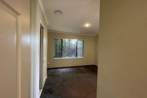 Photo of property in 69 Wayne Francis Drive, Flat Bush, Auckland, 2016