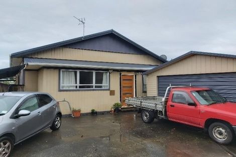 Photo of property in 124b Omata Road, Marfell, New Plymouth, 4310