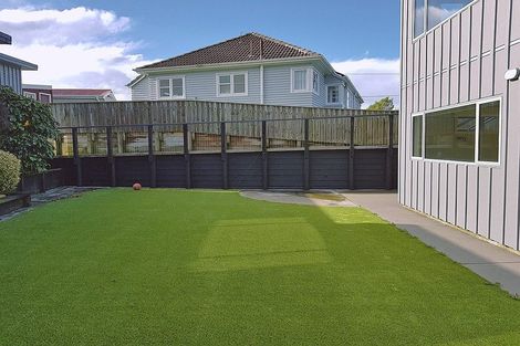 Photo of property in 156 Homebush Road, Khandallah, Wellington, 6035