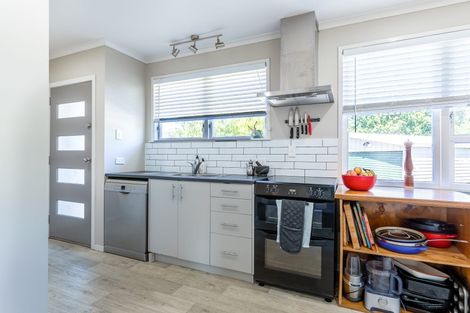 Photo of property in 12a John F Kennedy Place, Glen Eden, Auckland, 0602