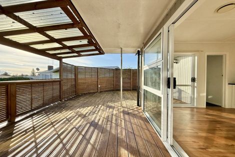 Photo of property in 2 Takahe Place, Tokoroa, 3420