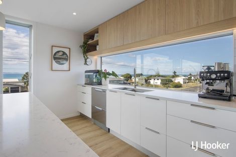 Photo of property in 246 Seaforth Road, Waihi Beach, 3611