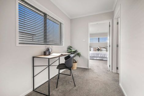 Photo of property in 34 Marion Crescent, Papamoa Beach, Papamoa, 3118