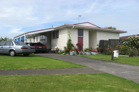 Photo of property in 27 Court Town Close, Mangere, Auckland, 2022